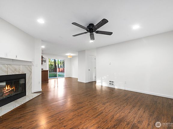 2nd image of 14609 Parkdale Drive NW