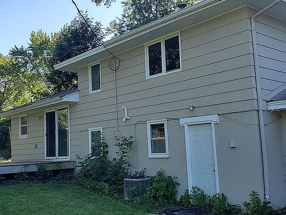 5th image of 13013 James Ave S