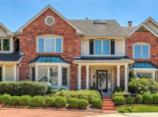 14304 Open Meadow Ct E, Chesterfield, MO