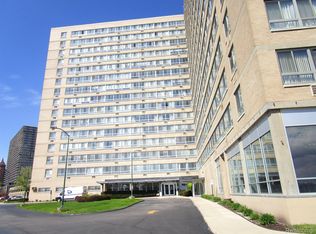 8900 E Jefferson Ave #216, Detroit, MI 48214