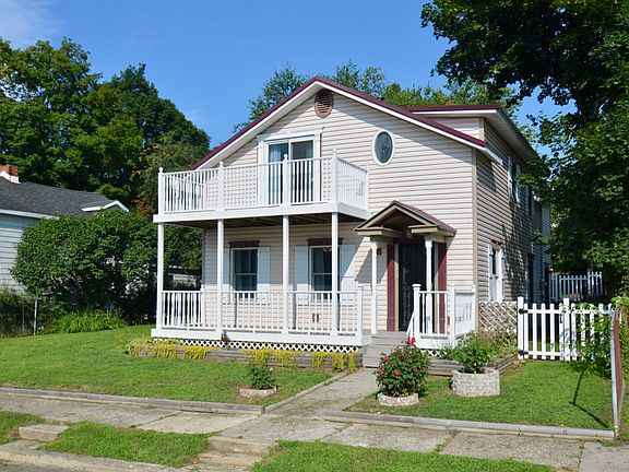 2nd image of 15 Herkimer St