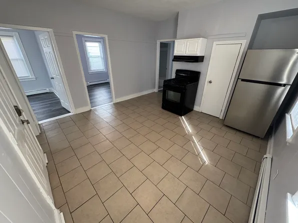 111 Ridge St #1, Providence, RI 02909