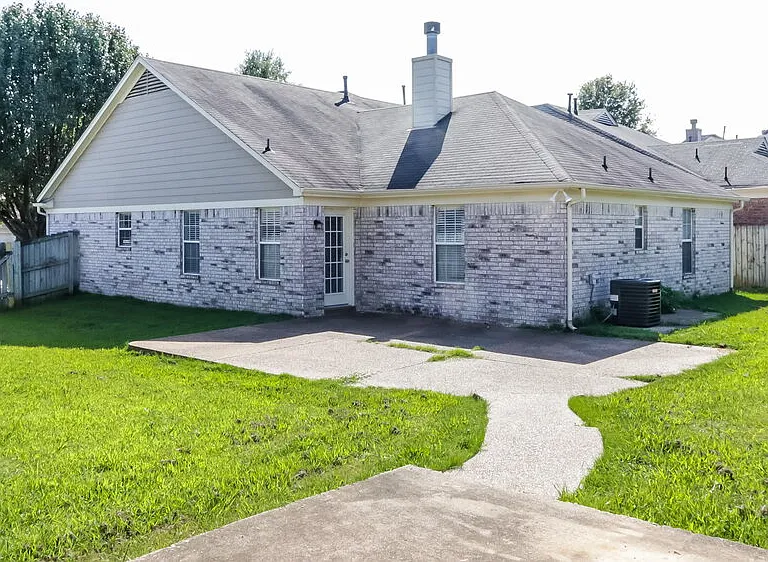 10104 Cross Hill Rd — Photo 15