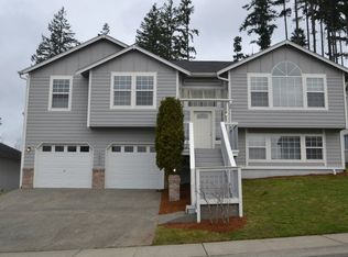 1405 200th St Ct E, Spanaway, WA 98387
