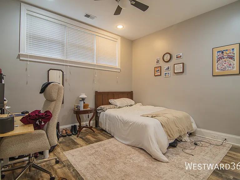 3718 N Wilton Ave #2 — Photo 11