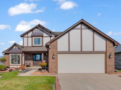 28771 Squire Dr, Chesterfield, MI, 48047