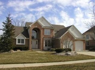 22492 Havergale St, Novi, MI 48374