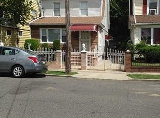 12211 Milburn St, Springfield Gardens, NY 11413