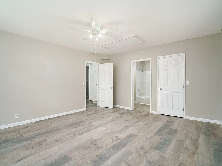 4005 White St — Photo 6