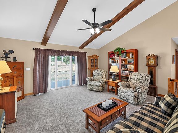 4th image of 782 Crestrose Dr