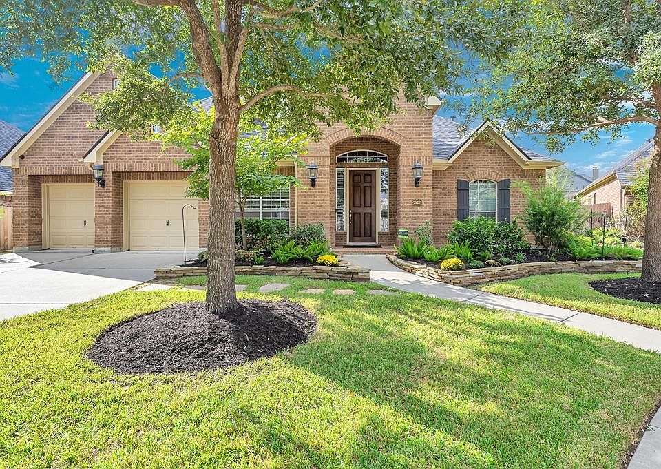 1st image of 28631 Ravens Prairie Dr