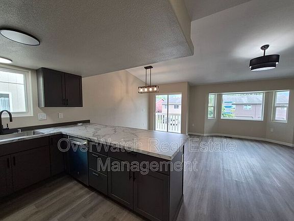3rd image of 2640 E Haven Cir