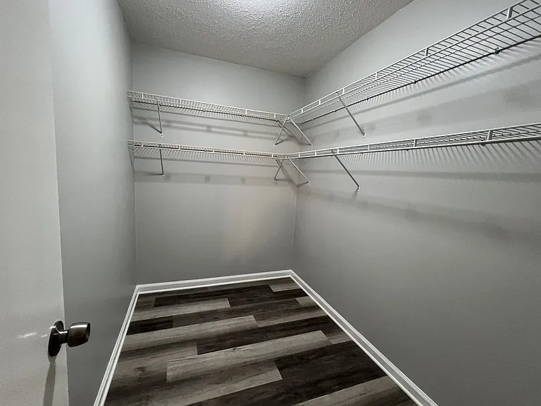 3608 Willow Lane Dr — Photo 14