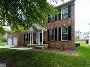 8204 Tributary Pl, Laurel, MD 20724