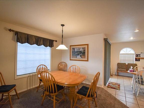 4th image of 1807 Frederickson Dr