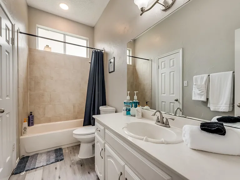 4618 Lakepointe Ave — Photo 21