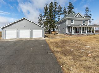 23419 Gehl Ln, Cascade, IA 52033