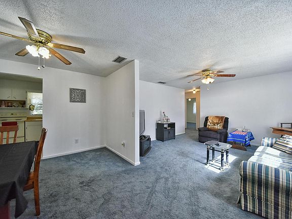 5th image of 1100 NW 59th Ct