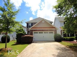 555 Hansen Dr, Locust Grove, GA 30248