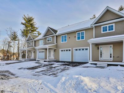22 Centerwood Way, Manchester, NH, 03102