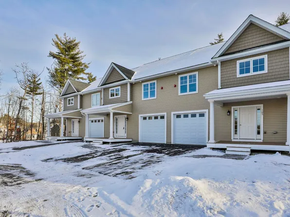 22 Centerwood Way, Manchester, NH 03102