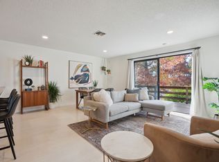 1112 Burton Dr #C, Redding, CA 96003