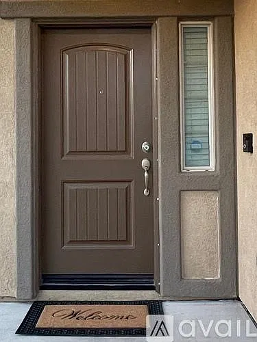 16784 Olive Tree Ln — Photo 3