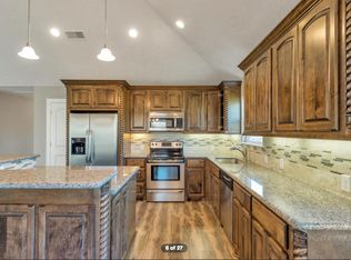 11802 Bastrop Beach, Angleton, TX 77515