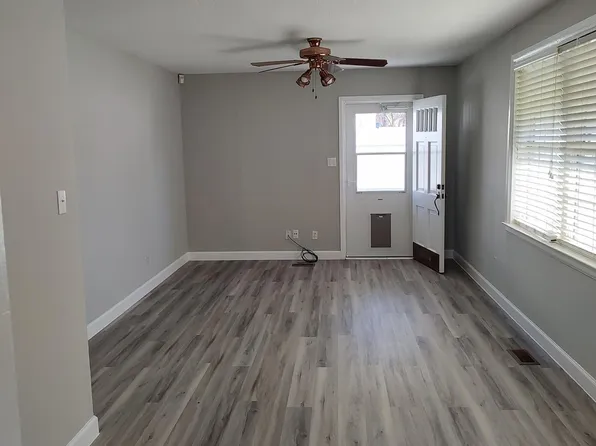 3323 Oakwood Blvd, Sheffield, AL 35660