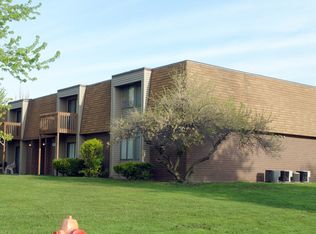 436 N Washington St #1D, Hobart, IN 46342