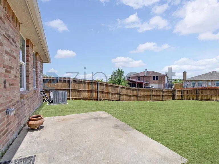 1320 Junction Run — Photo 29