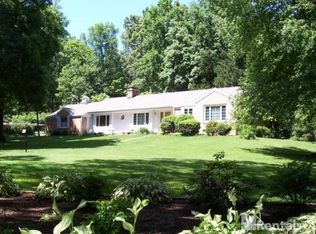 202 Childs Dr, Hendersonville, NC 28791