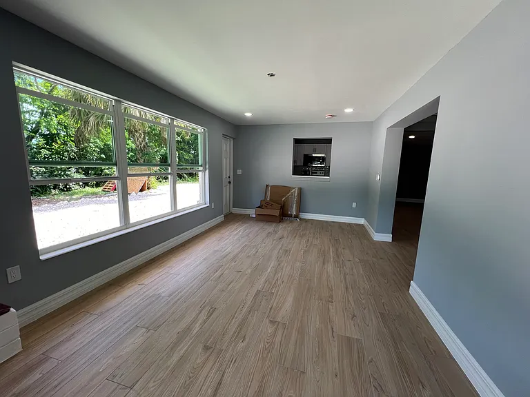 2148 Aldridge Ave — Photo 19