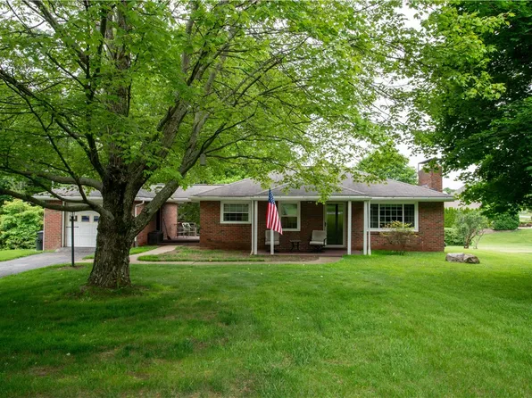 490 Barclay Hill Rd, Beaver, PA 15009