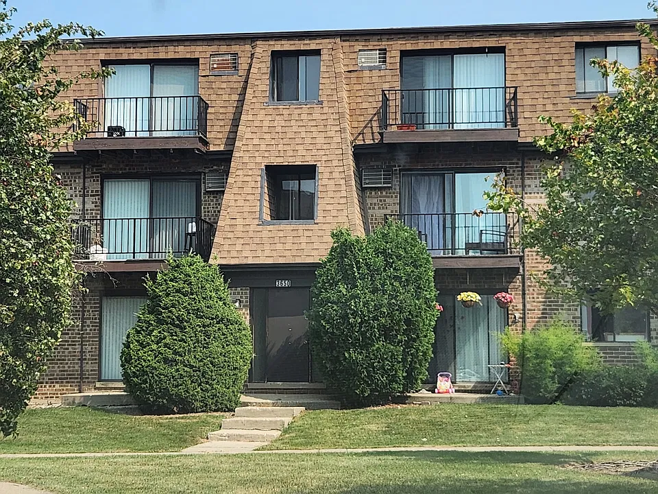 3650 Salem Walk #B2