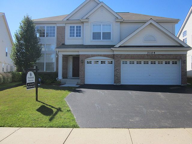 1st image of 3104 Newport Ln