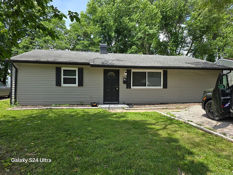 1143 Saint Rose Ln