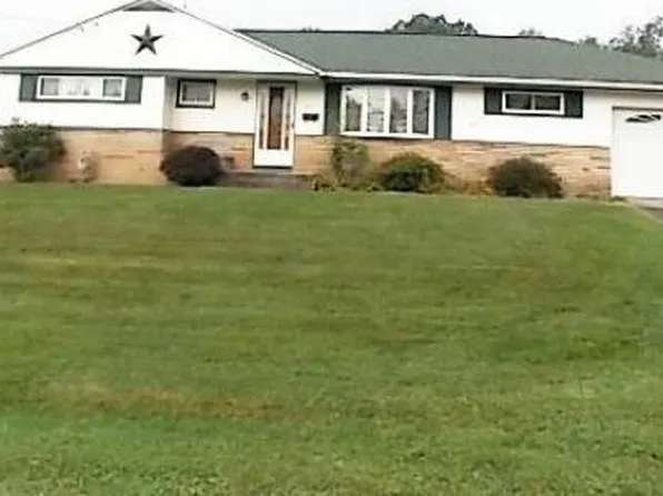 35 Jefferis St, Uniontown, PA 15401