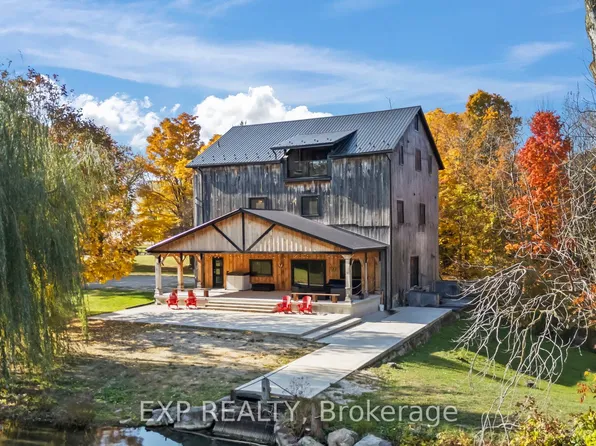 33 Andrew St, South Bruce, ON N0G 2S0