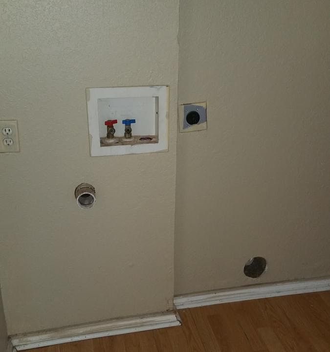 2nd image of 1434 NW 10th Ave