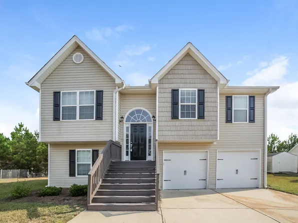 104 Rockefeller Ln, Dallas, GA 30157