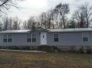 2978 Beech Creek Loop, Clifton, TN 38425