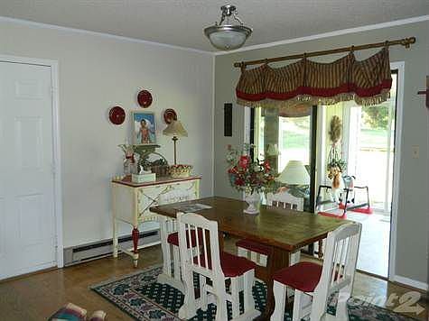 Dining Area with Doors to Sunroom