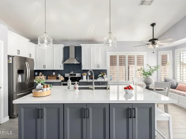 4445 E DESERT WIND Drive, Phoenix, AZ 85044