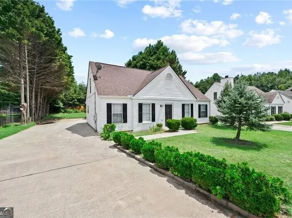 2312 Lenox Dr, Gainesville, GA 30507
