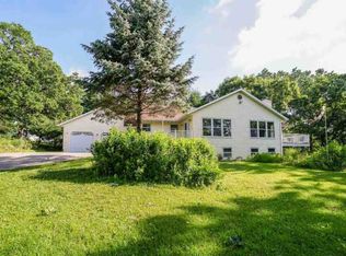 N2100 Kroncke Rd, Poynette, WI 53955