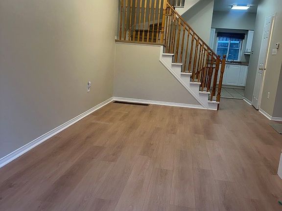 4th image of 170 Dawes Rd