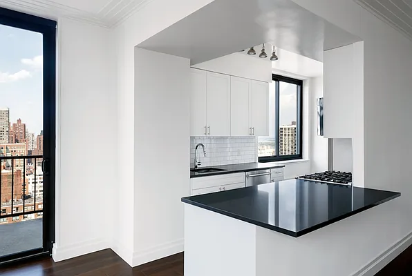 200 E 82nd Street #28DE