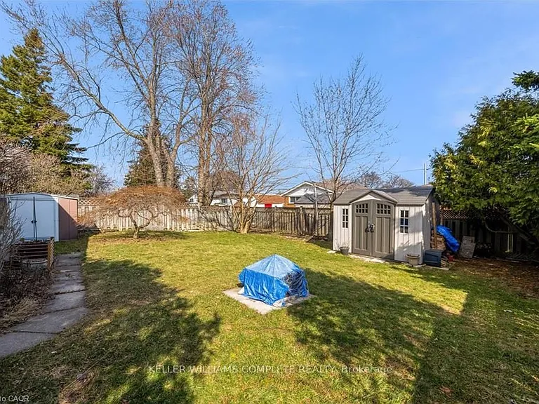 77 Lawfield Dr — Photo 25