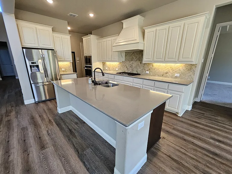 810 Elm Park Dr — Photo 15